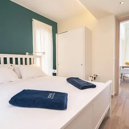 Michou Helios By Lourdata (Kefalonia)