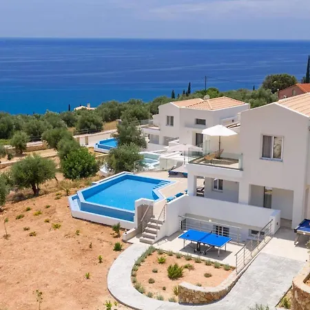 Michou Helios By فيلة *